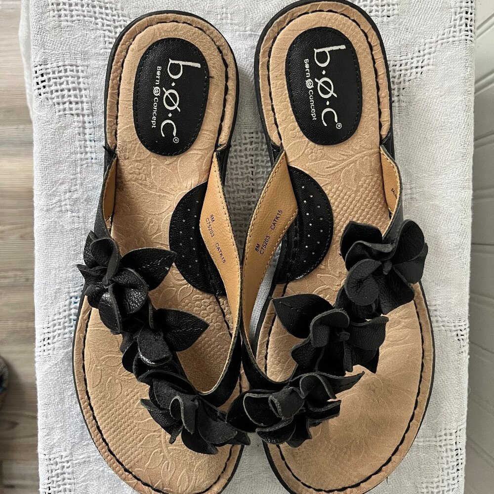 b.o.c. Black Floral Thong Sandals